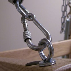Tower Quick Snap Clip with Thumb Screw